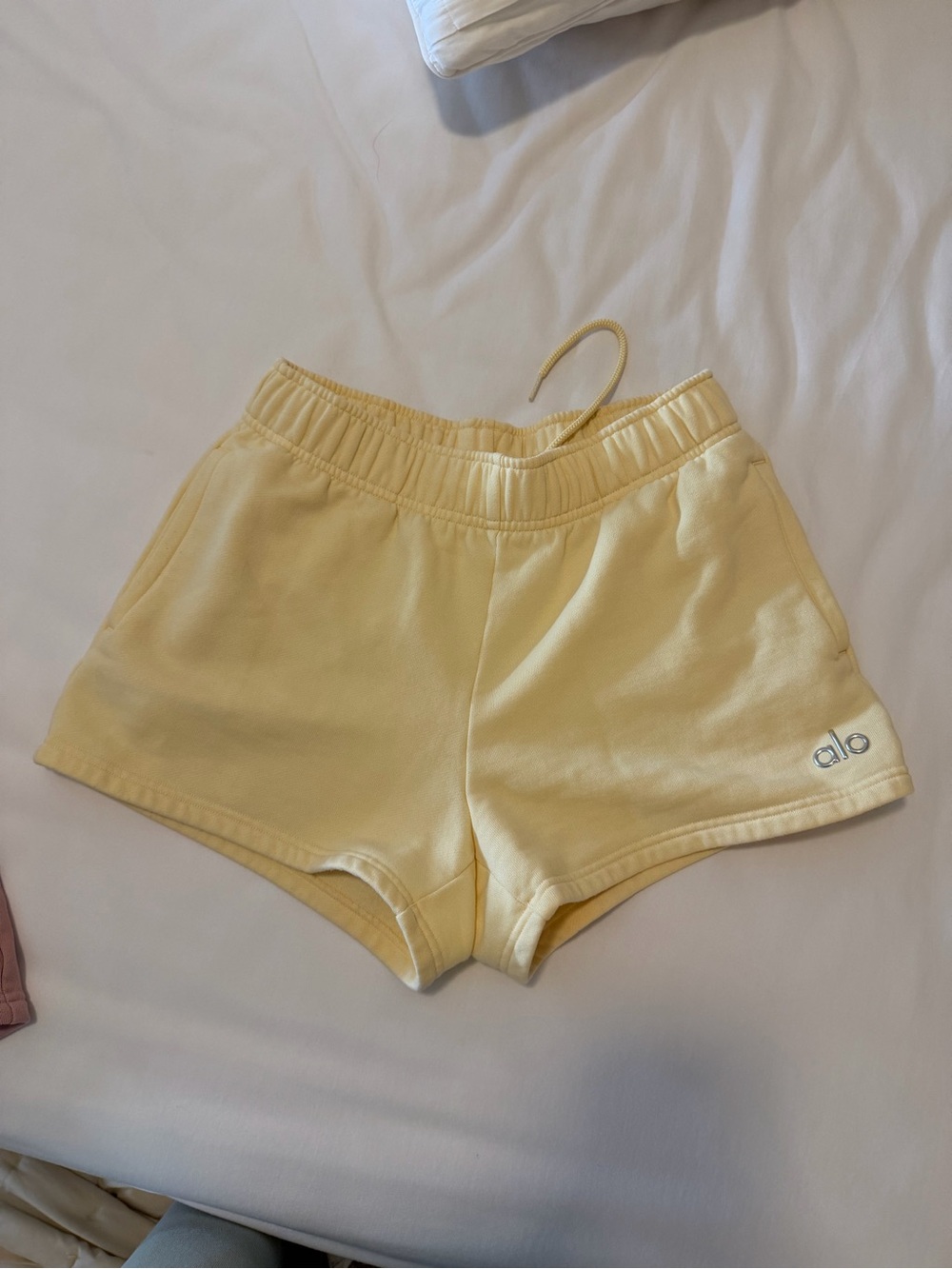 ALO Yoga Pale Yellow High-Rise Athletic Lounge Shorts